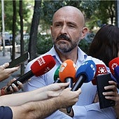 El PP se escuda en que la moción de Jumilla no señala religiones ni ritos y acusa a PSOE y Vox de «polarizar» al país