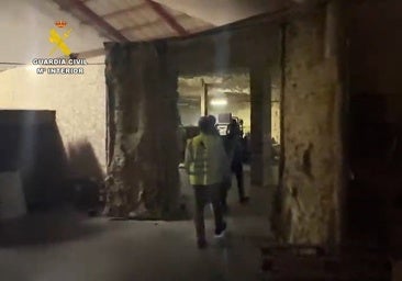 Desmantelan dos fábricas ilegales en Málaga y Córdoba con 21 detenidos y 18 trabajadores explotados