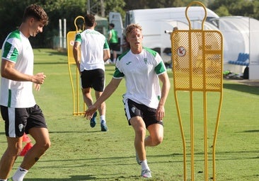 George Andrews se convierte en el cuarto cedido del Córdoba CF
