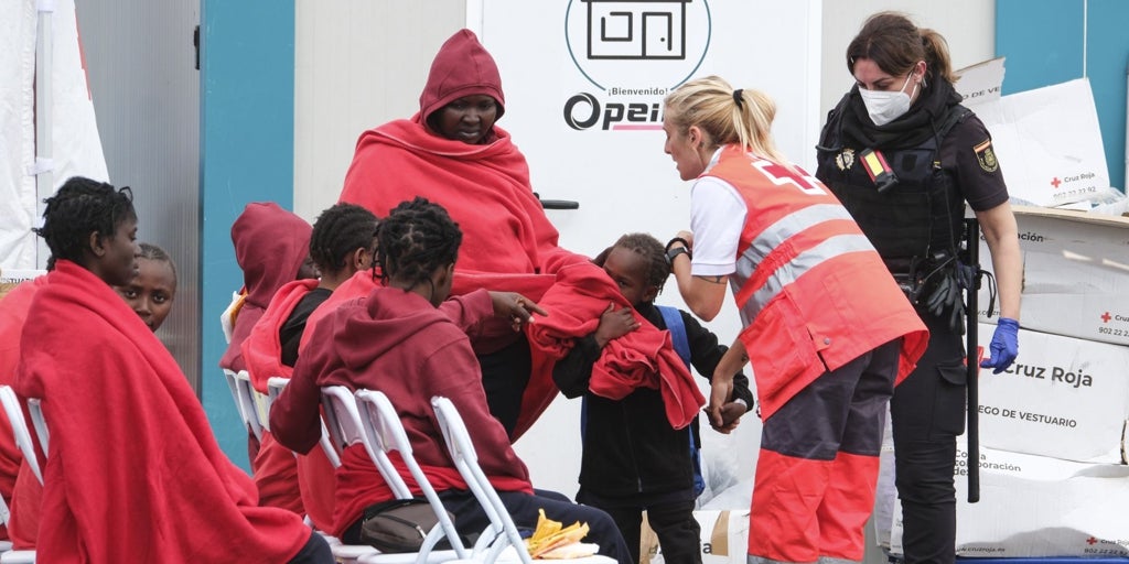 «El Gobierno está poniendo en peligro la atención de los niños que va a trasladar» desde Canarias