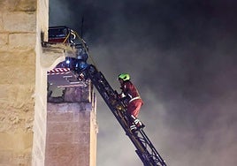 El obispo de Córdoba, sobre el incendio en la Mezquita: «La rápida y eficaz intervención de los bomberos evitó males mayores»