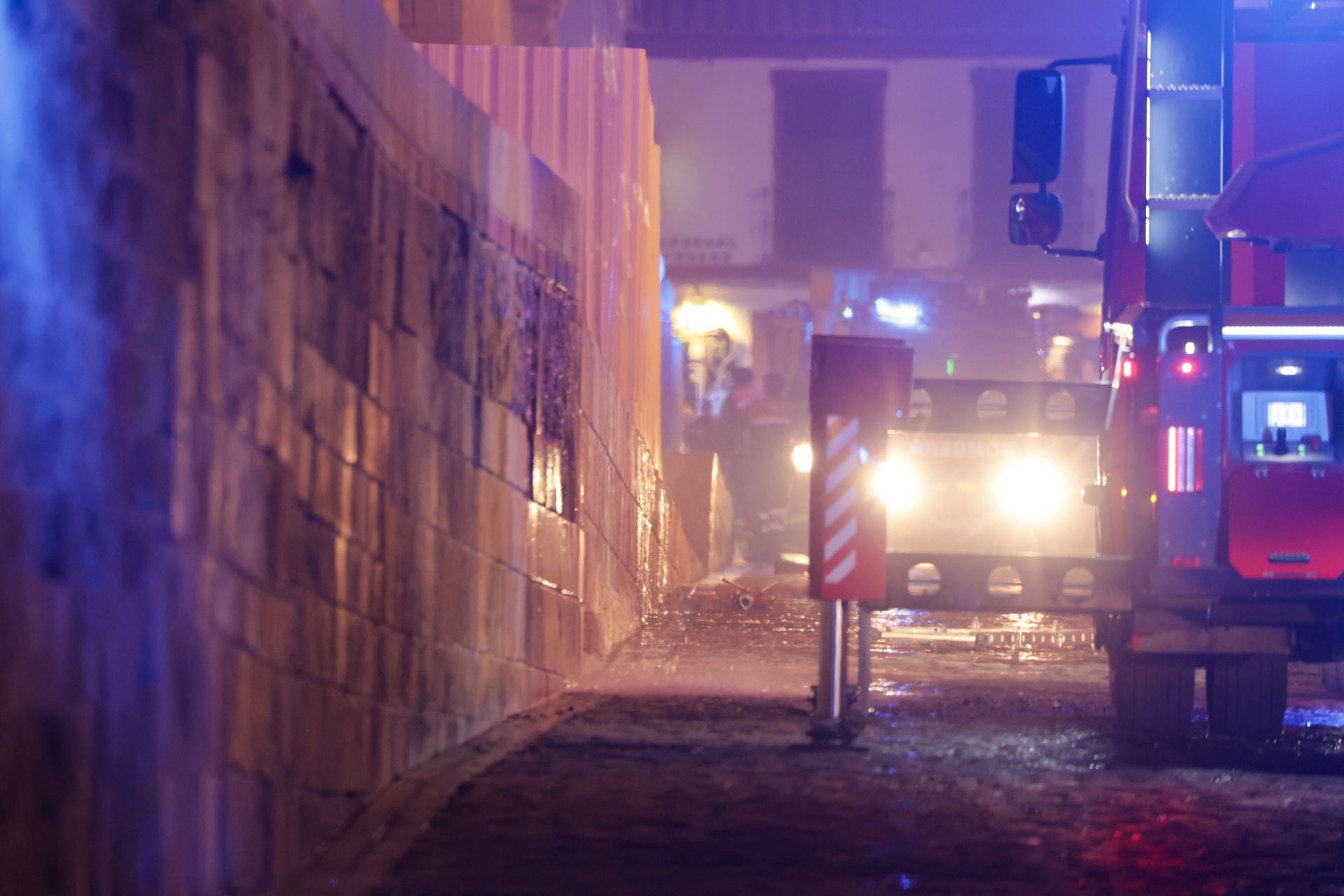 Las imágenes del inquietante incendio en la Mezquita de Córdoba