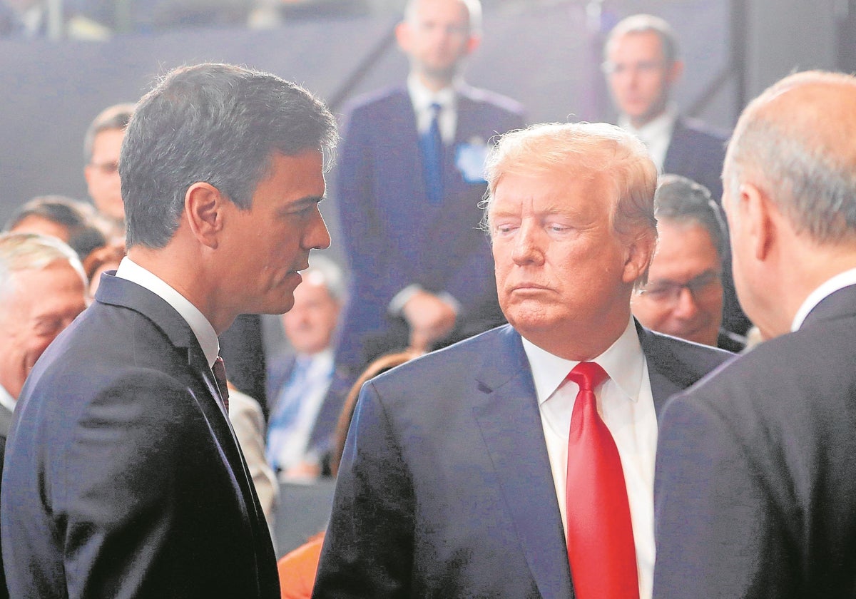 EE.UU. encarga un informe para decidir sobre el recorte de secretos a España