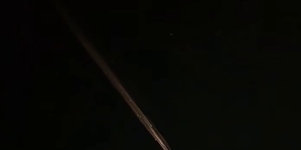 El origen de la bola de fuego que atravesó el cielo de Valencia: «No era un meteorito»