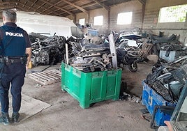 Descubren una nave donde despiezaban ilegalmente coches comprados a desguaces para vender piezas al extranjero