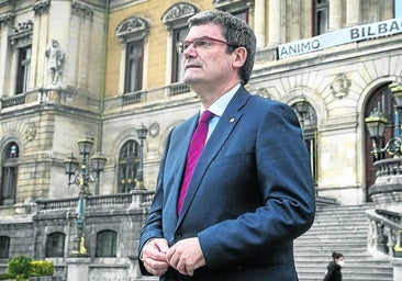 Indignación por las palabras del alcalde de Bilbao: «No queremos convertirnos en ningún pueblo del sur del Estado»