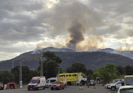 Vecinos de Cabezabellosa continúan en sus casas tras la orden de evacuación: «No tenemos más tiempo ni más recursos»