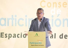 El Gobierno justifica la ausencia de Pedro Sánchez en las zonas incendiadas para «no interferir» en la extinción