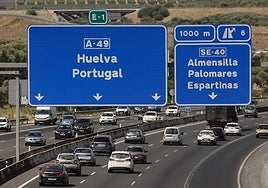 Estas son las peores horas y carreteras para viajar en Andalucía este puente