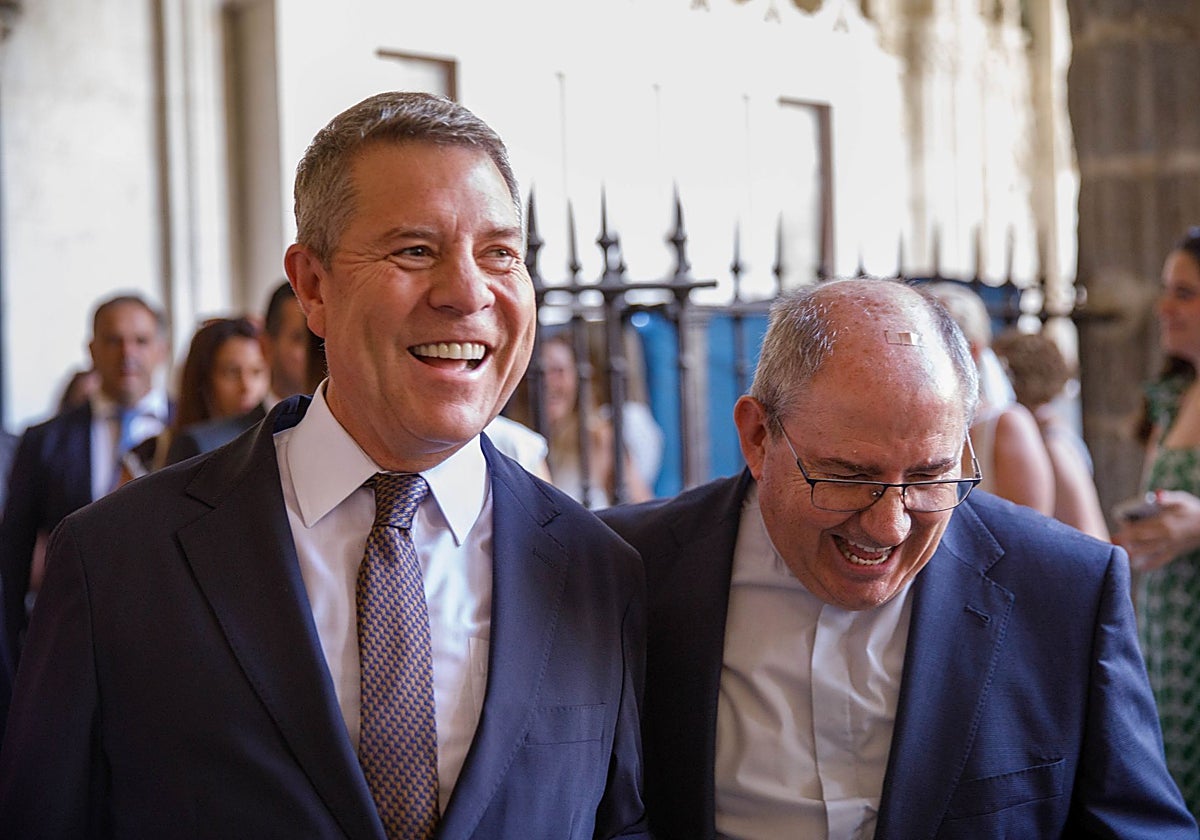 Page este jueves en la Catedral de Toledo junto al deán del templo, Juan Pedro Sánchez Gamero
