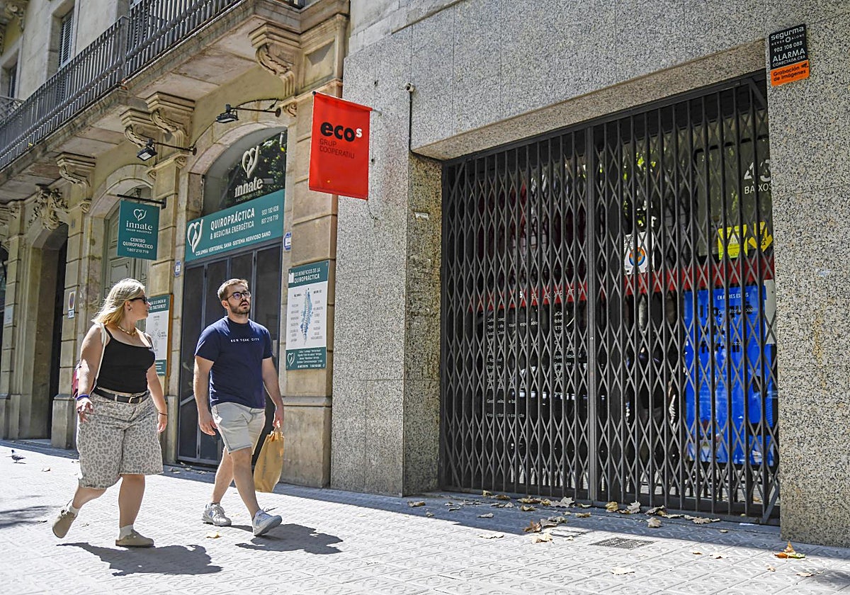 Collboni riega con 900.000 euros a entidades afines a Ada Colau