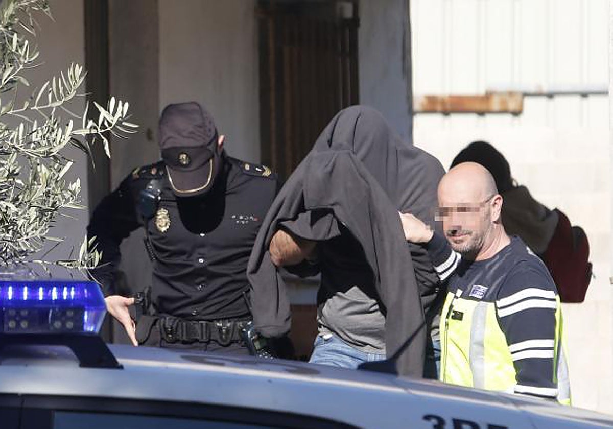 Imagen de archivo del momento de la detención de Salva, el amante de Maje