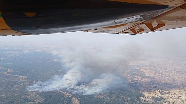Declarado un nuevo incendio en el paraje de La Contienda en Aroche