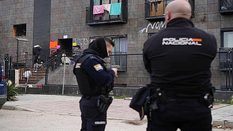 Nuevo apuñalado en el hotel okupa de San Blas durante una reyerta