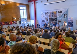 El Govern de Illa financia un foro independentista en el sur de Francia