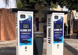 Las máquinas de control de alcoholemia virales de la Feria de Málaga