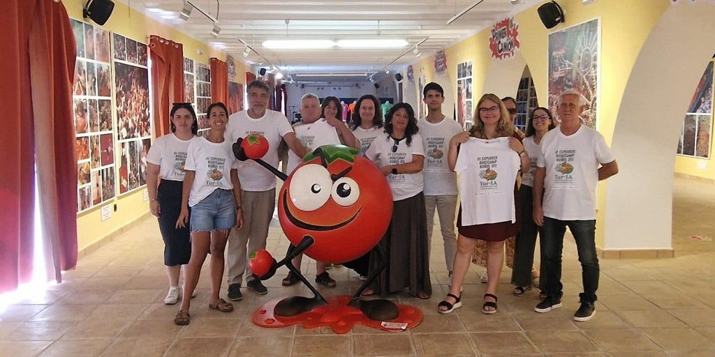 Buñol recaudará fondos en la Tomatina para rehabilitar el Castillo y patrimonio histórico dañado en la dana