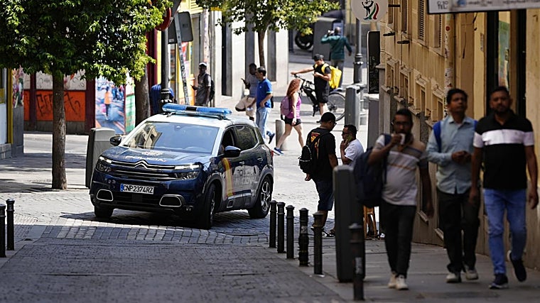 Un coche patrulla de Policía Nacional