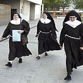 Investigan a la exabadesa del Monasterio de Belorado por otros tres delitos de estafa