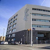 Un padre consigue dejar de pagar una pensión a su hija de 28 años que cobra más que él