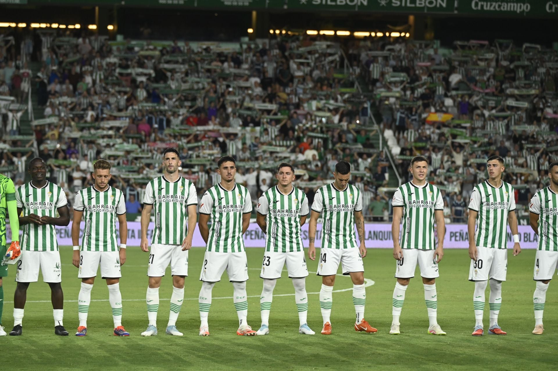 La dolorosa derrota del Córdoba ante Las Palmas, en imágenes