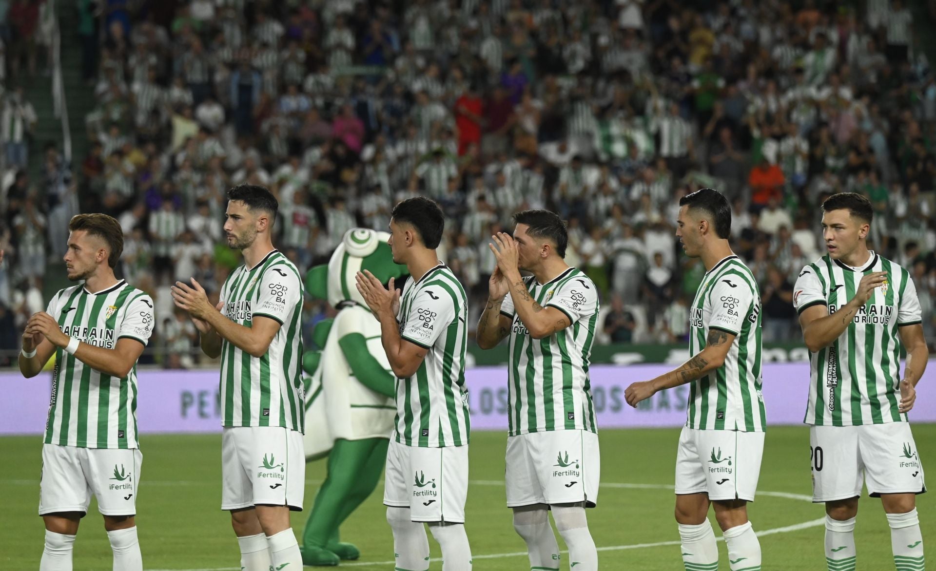 La dolorosa derrota del Córdoba ante Las Palmas, en imágenes