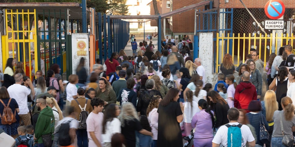 Llega a Madrid el curso en que los alumnos de ESO se quedarán en el colegio