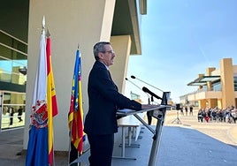 El Gobierno cesa al excomisionado de la dana un mes después de dimitir por el escándalo del título falso