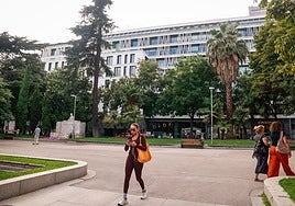 Recoletos, el nuevo barrio de moda en el ultralujo inmobiliario madrileño: 19 veces más caro que San Cristóbal de los Ángeles