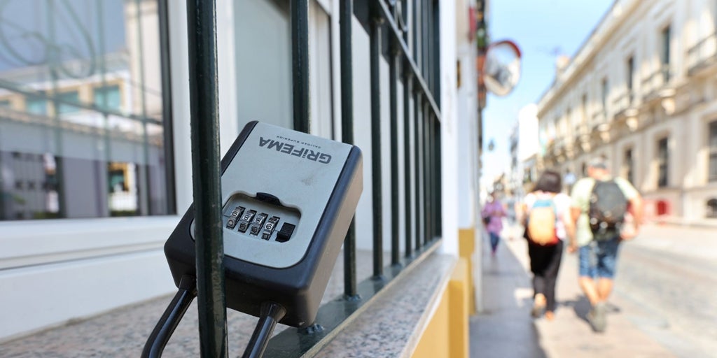 La Junta cancela casi 10.300 apartamentos de uso turístico
