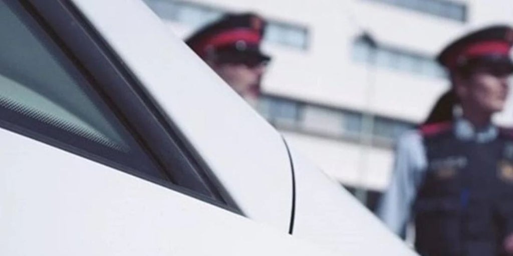 Dos detenidos en Lérida por perforar depósitos de coches para robar gasolina