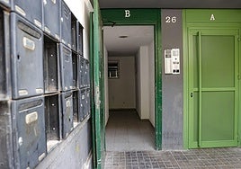 «Se le murió en brazos»: conmoción en Alaquàs por la muerte a tiros de un hombre