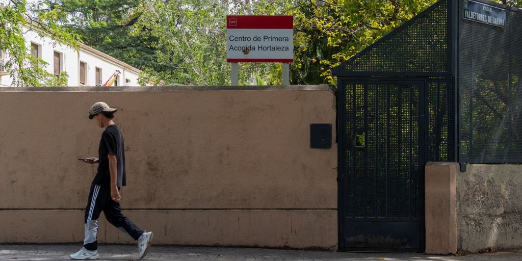 Los centros de 'menas' de Madrid alcanzan ya un 150% de sobreocupación