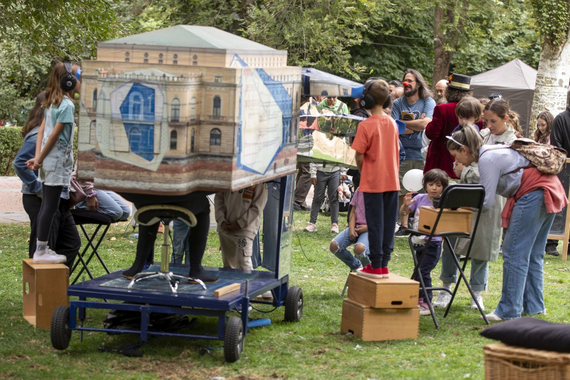 Ávila se rinde a la magia del Cir&amp;Co