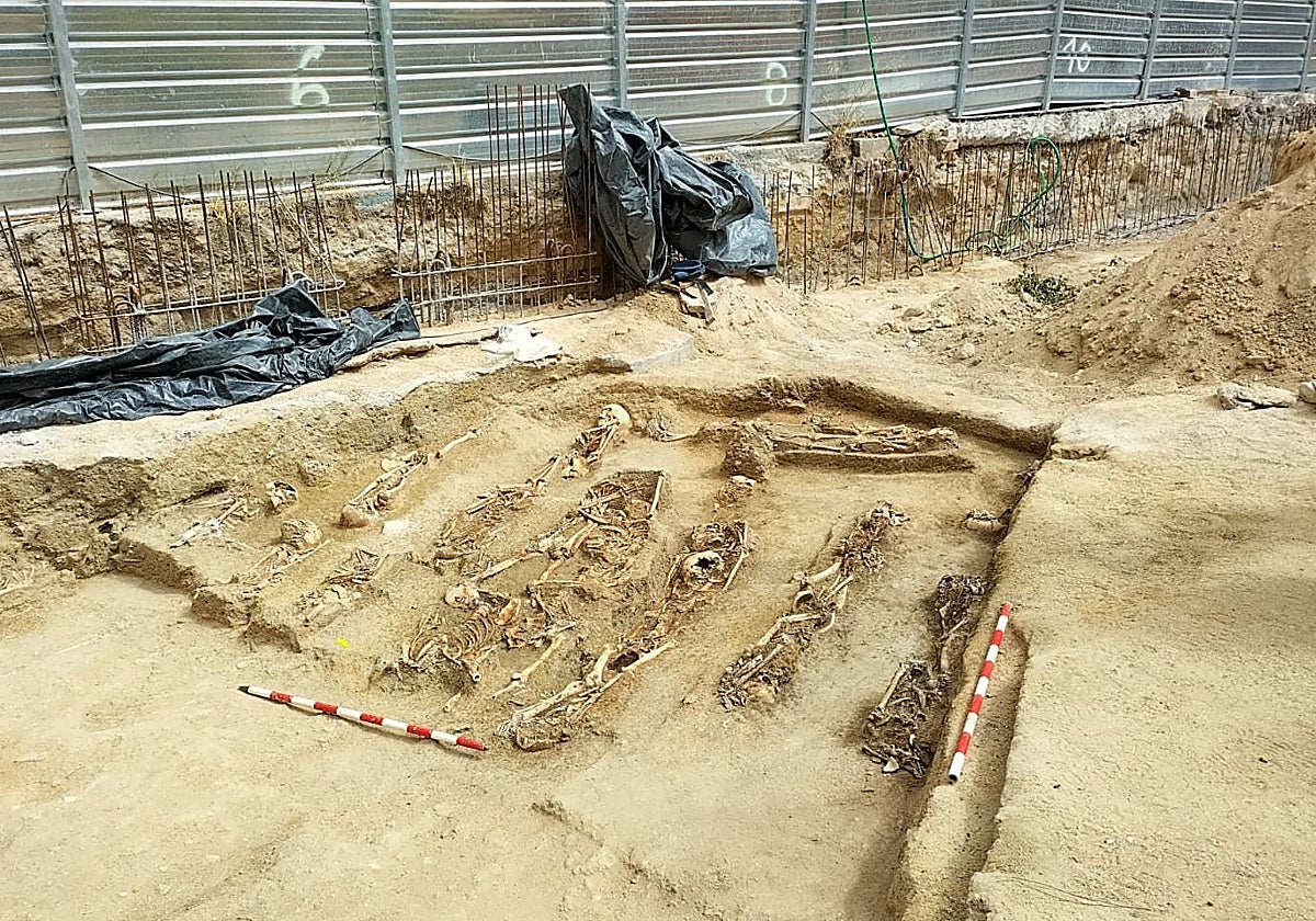 Restos humanos hallados en un aparcamiento en la calle Arapiles