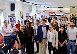 La oposición exige a Rueda responsabilidades por su «incompetente» gestión de los incendios