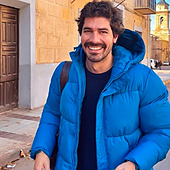 Quién es Pablo Garna, el influencer con más de 600.000 seguidores que deja las redes para ser cura