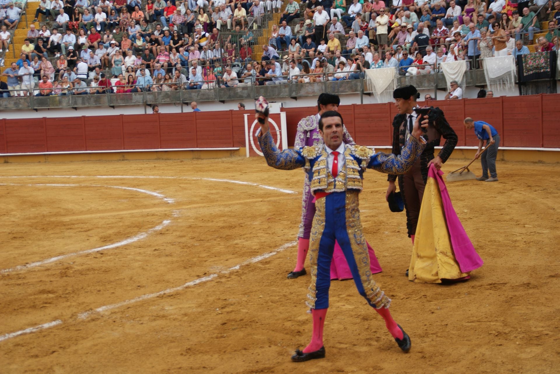 La gran corrida de toros de Priego, en imágenes