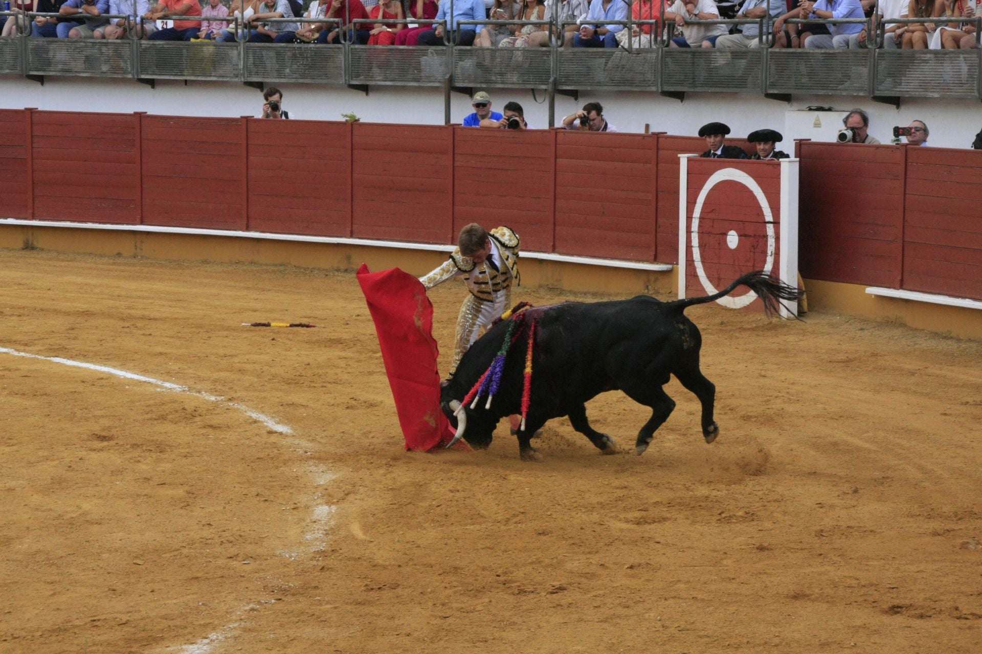 La gran corrida de toros de Priego, en imágenes