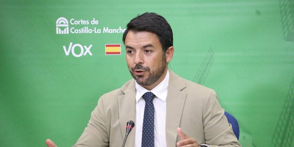 Vox lamenta que las Cortes de Castilla-La Mancha rechacen debatir prohibir el velo islámico y la fiesta del cordero: «Sus fiestas, en sus países»