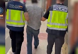 Detenido un camionero de 58 años en Madrid por contactar con una menor y pedir contenido sexual