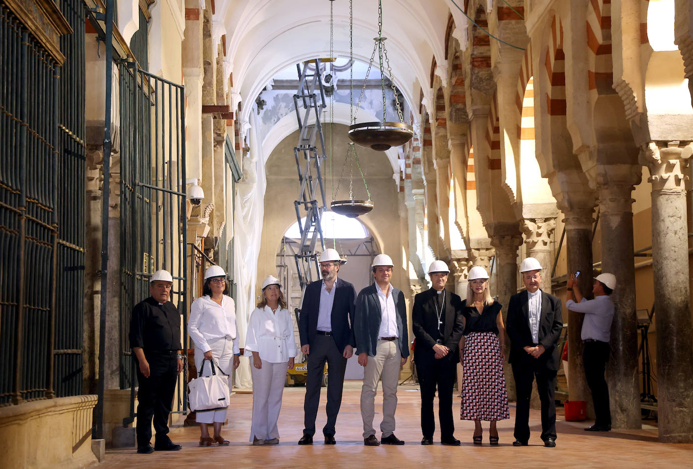 Los impactantes trabajos de emergencia en la Mezquita de Córdoba, en imágenes