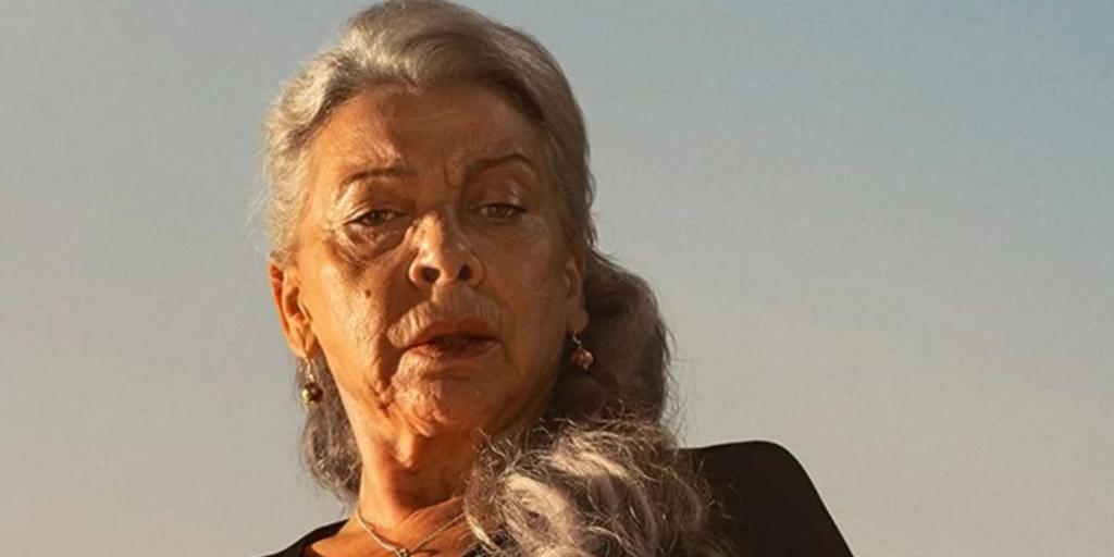 La desconocida vida de Kiti Mánver: su padre policía, su relación con Almodóvar y su extraña afición