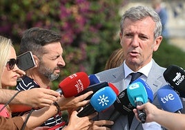 Alfonso Rueda afirma que la quita de deuda «es un pacto en dos fases para que Pedro Sánchez siga en Moncloa»