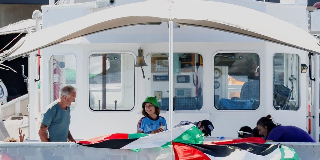 Flotilla a Gaza: vómitos, mareos y parada técnica en Menorca antes de reemprender la ruta a Túnez y Palestina