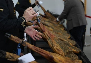 Roba dos jamones valorados en 500 euros de la cocina de un hotel