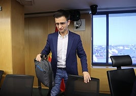 Los sindicatos denuncian la entrega de Ràdio 4 a Junts y la externalización de la programación