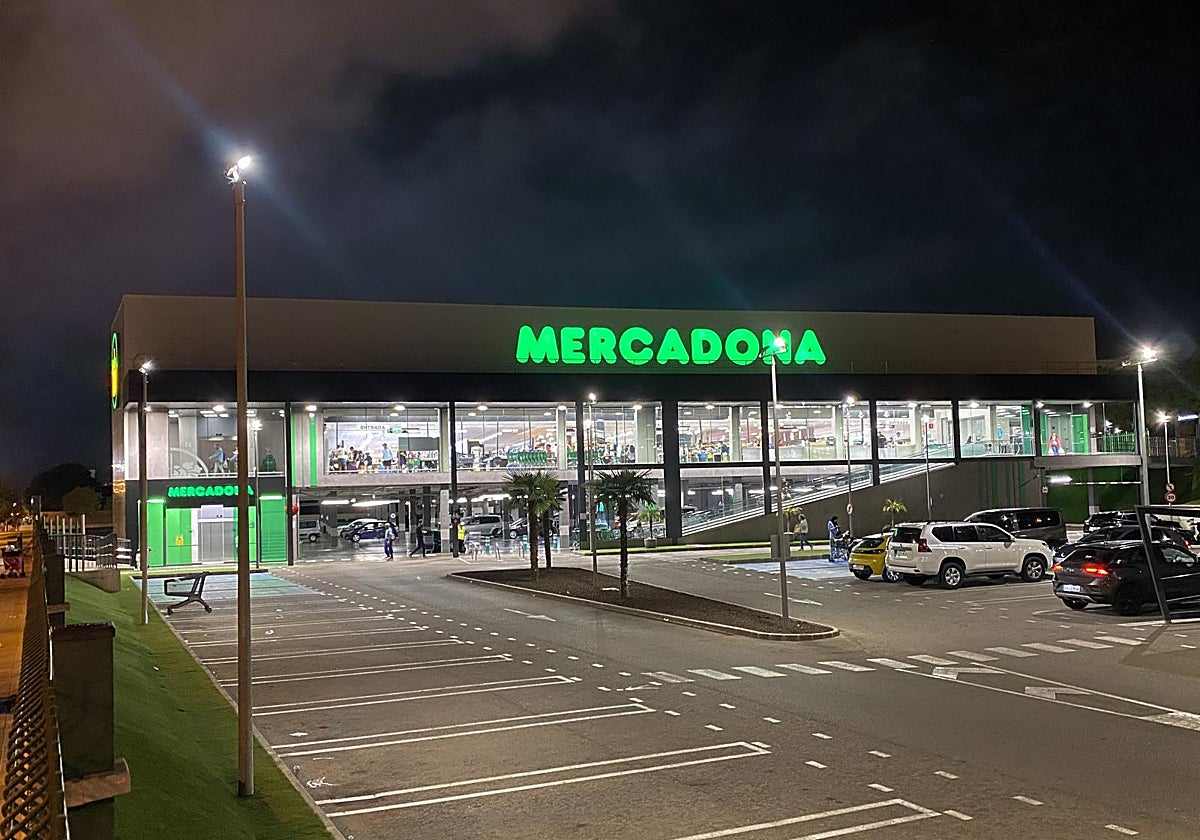 Imagen de archivo del exterior de un supermercado de Mercadona
