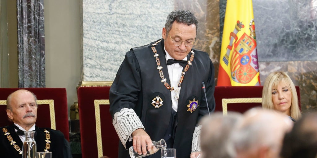 Los vacíos a García Ortiz, el aplausómetro y las sonadas ausencias en el canapé