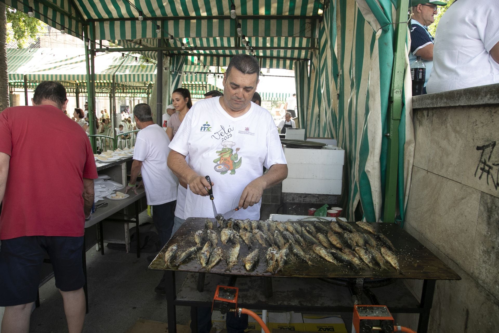 La tradicional &#039;sardiná&#039; de la Velá de la Fuensanta de Córdoba, en imágenes